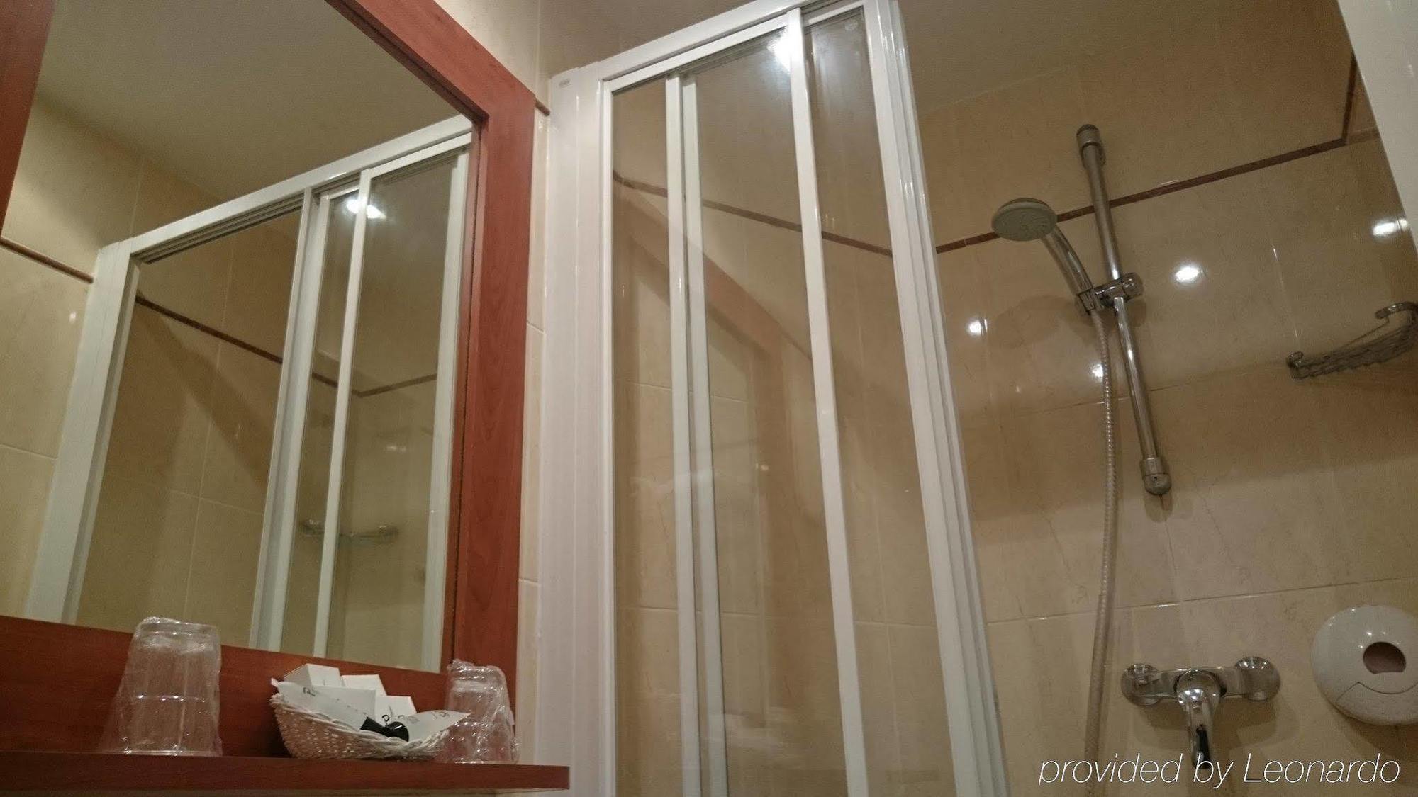 Hotel De Geneve Париж Екстер'єр фото